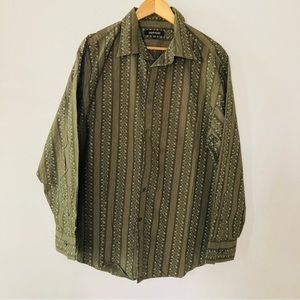 Murano size XL floral green button down shirt